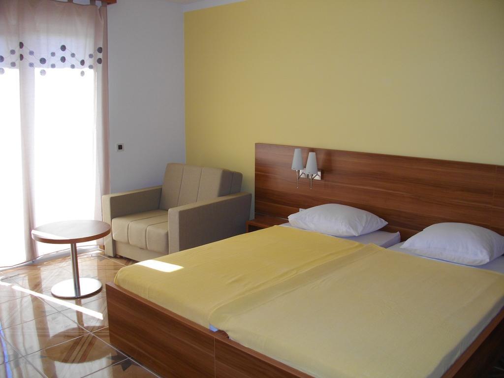 Bed & Breakfast Grgic Novigrad  Room photo